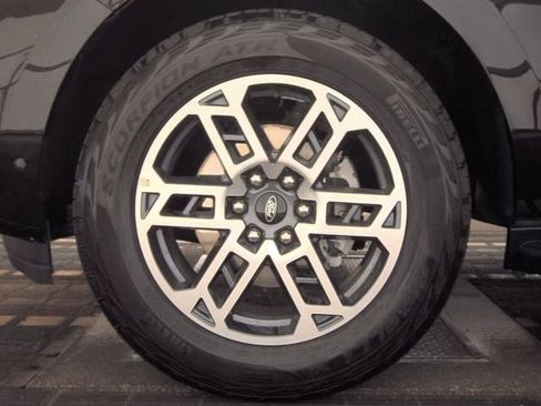 Used 2025 Ford Expedition Max Active AWD/4WD image 23