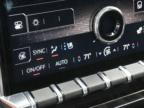 New 2025 GMC Sierra EV Denali image 23