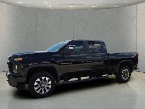 Used 2023 Chevrolet Silverado 2500 Custom w/ Custom Convenience Package AWD/4WD image 9