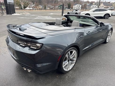 Used 2020 Chevrolet Camaro SS image 9