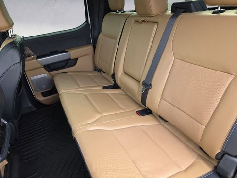 Used 2024 Ford F350 Lariat w/ Chrome Package image 13