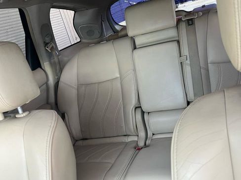 Used 2013 INFINITI JX35 AWD w/ Premium Pkg image 15