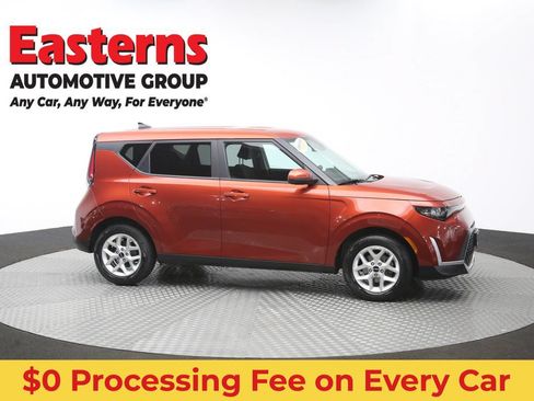 Used 2024 Kia Soul LX w/ Option Group 015 FWD image 46