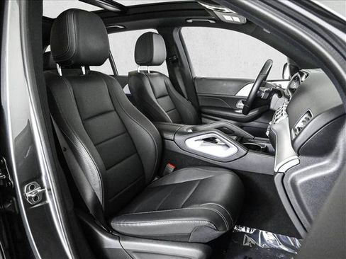 Used 2025 Mercedes-Benz GLE 450 4MATIC image 22