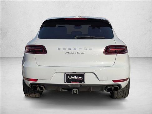 Used 2016 Porsche Macan Turbo image 7