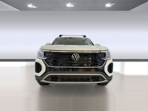 New 2026 Volkswagen Atlas Cross Sport SE image 6