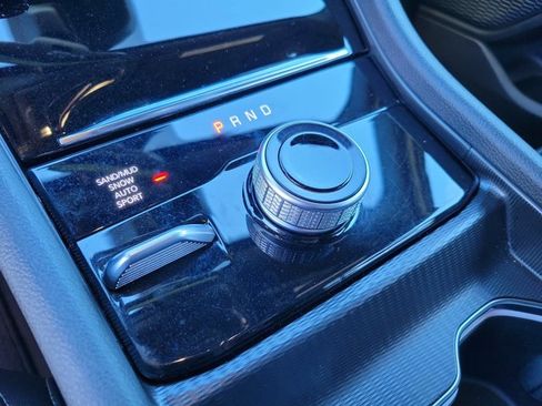 Used 2024 Jeep Grand Cherokee L Limited w/ Luxury Tech Group II image 14