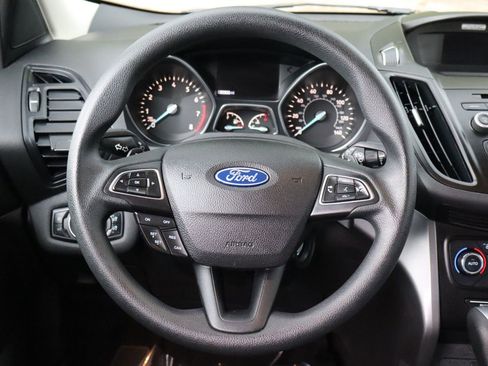 Used 2017 Ford Escape SE AWD/4WD image 18