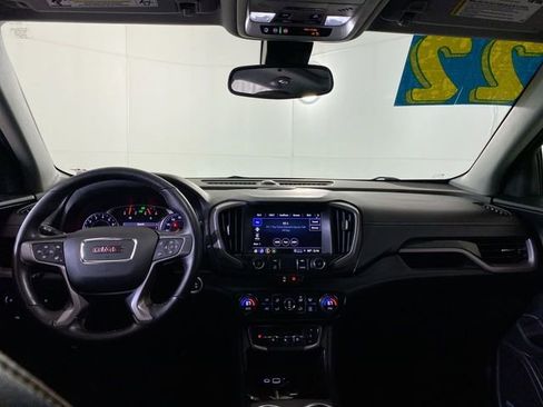 Used 2022 GMC Terrain AT4 w/ Infotainment Package II image 10