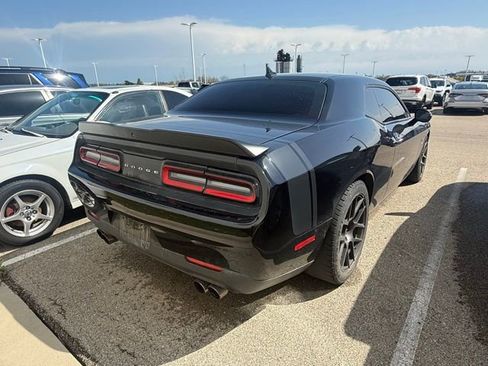 Used 2018 Dodge Challenger R/T Scat Pack image 4
