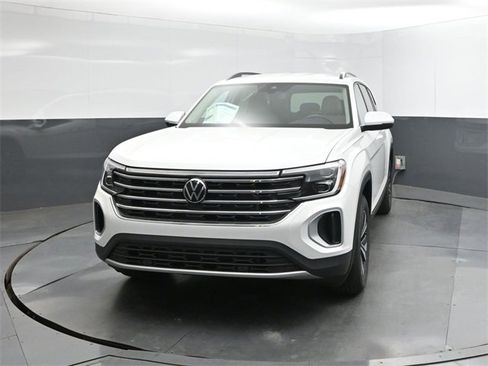New 2026 Volkswagen Atlas SE image 30