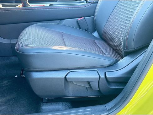 New 2025 Nissan Kicks SR image 19