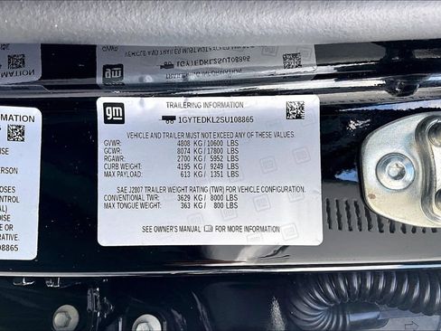 Used 2025 Cadillac Escalade IQ Luxury 2 w/ LPO, Premium Carpet Package AWD/4WD image 19