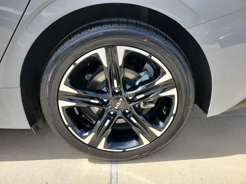 Used 2023 Kia K5 GT-Line w/ GT-Line Premium Package AWD/4WD image 11