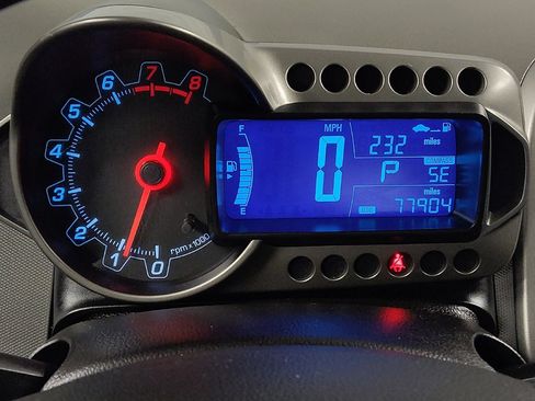 Used 2016 Chevrolet Sonic LT FWD image 23