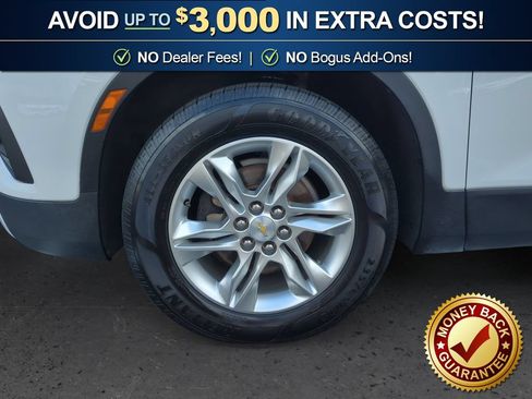 Used 2020 Chevrolet Blazer LT FWD image 13