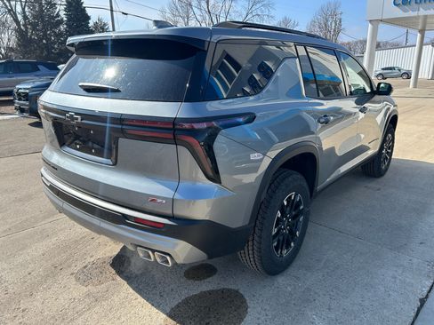 New 2026 Chevrolet Traverse Z71 image 6