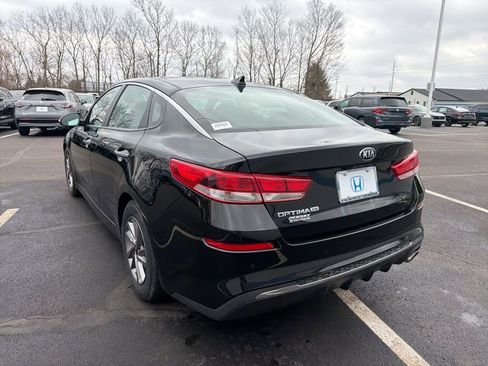 Used 2020 Kia Optima LX image 3