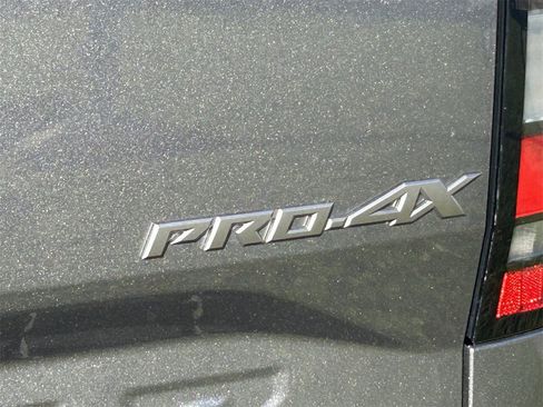Certified 2023 Nissan Frontier PRO-4X w/ Technology Package image 6