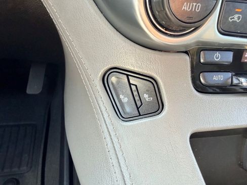 Used 2019 Chevrolet Tahoe LT image 28