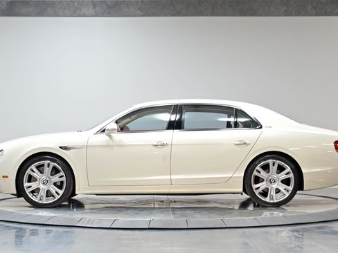 Used 2016 Bentley Flying Spur W12 AWD/4WD image 44