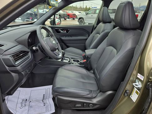 Used 2025 Subaru Forester Limited w/ Popular Package #2 image 14