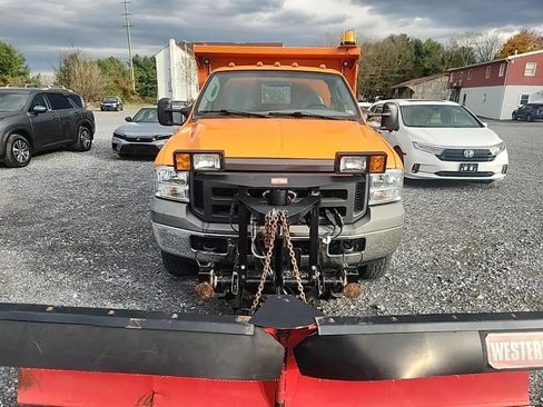 Used 2005 Ford F350 4x4 Regular Cab DRW Super Duty image 9