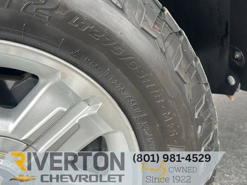 Used 2010 Chevrolet Silverado 1500 LTZ w/ Convenience Package image 31