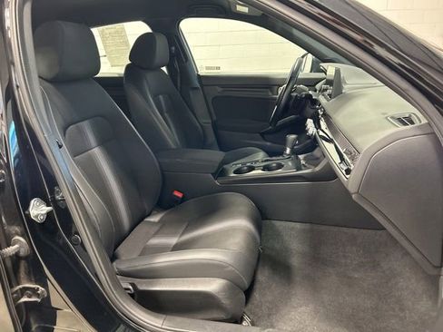 Used 2024 Honda Civic Sport image 14