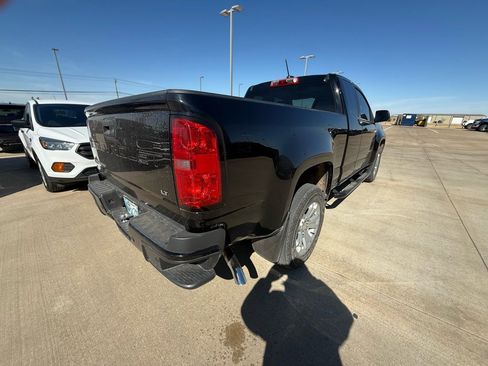 Used 2021 Chevrolet Colorado LT w/ Fleet Safety Package image 6