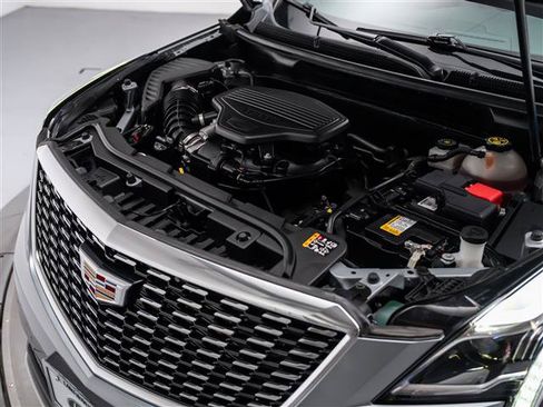 Used 2023 Cadillac XT5 Premium Luxury FWD image 10