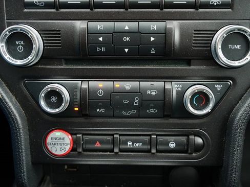 Used 2017 Ford Mustang GT image 17