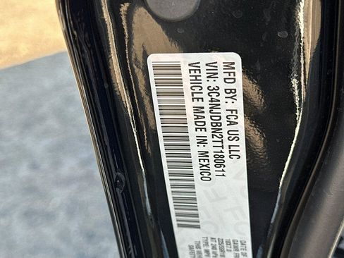 New 2026 Jeep Compass Latitude image 24