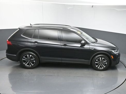 Used 2024 Volkswagen Tiguan S image 49