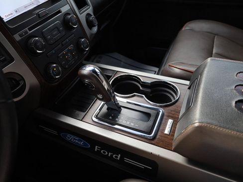 Used 2017 Ford Expedition King Ranch RWD image 11