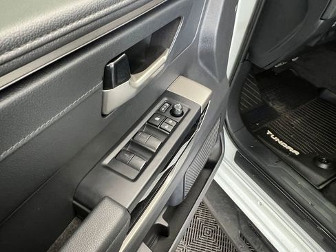 Used 2024 Toyota Tundra Limited image 11