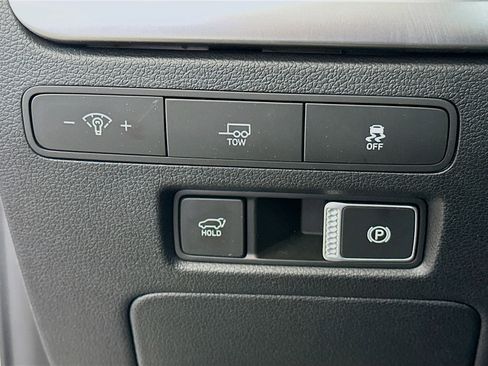 Used 2025 Hyundai Palisade SEL image 17