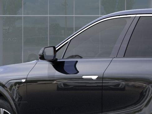 New 2026 Cadillac Lyriq Luxury RWD image 12