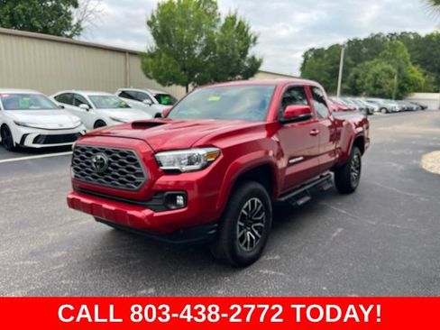 Used 2022 Toyota Tacoma TRD Sport w/ TRD Premium Sport Package AWD/4WD image 37