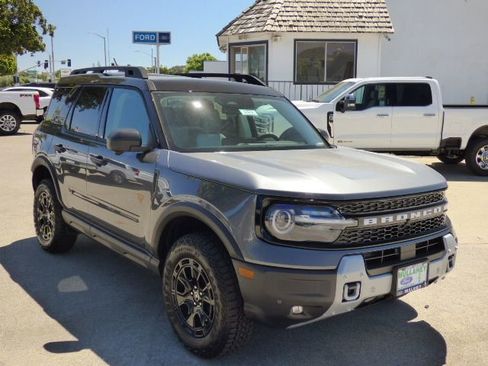 New 2026 Ford Bronco Sport Badlands w/ Sasquatch Badlands Package AWD/4WD image 1