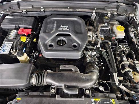 Used 2021 Jeep Wrangler Unlimited Sport AWD/4WD image 21