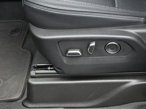 Used 2024 GMC Yukon XL Denali w/ Max Trailering Package image 16