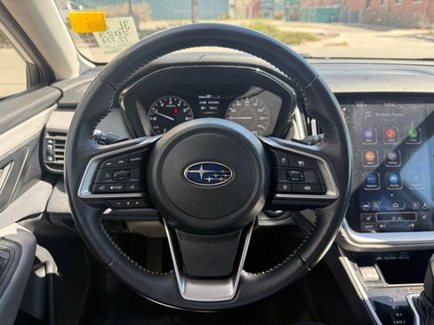 Used 2023 Subaru Outback Premium AWD/4WD image 11