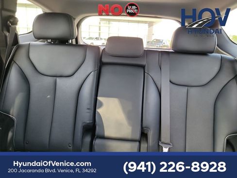 Used 2022 Hyundai Santa Fe SEL w/ Convenience + Premium Package FWD image 32