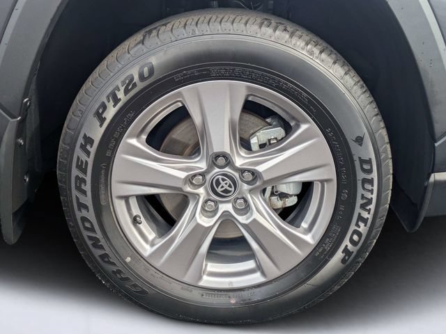 Used 2025 Toyota RAV4 XLE w/ Convenience Package FWD image 11