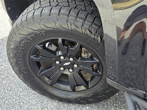 Used 2020 Chevrolet Colorado Z71 w/ Z71 Midnight Edition image 33