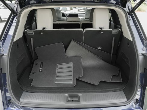 Certified 2026 INFINITI QX60 Luxe w/ Cargo Package FWD image 41