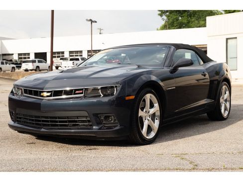 Used 2014 Chevrolet Camaro SS w/ RS Package RWD image 4