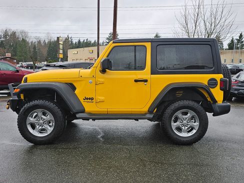 Used 2021 Jeep Wrangler Sport S image 4