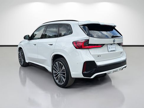 New 2026 BMW X1 xDrive28i w/ Technology Package AWD/4WD image 5